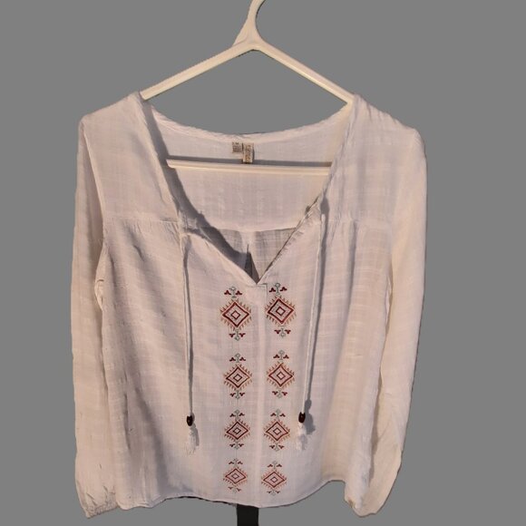 Embroidered peasant blouse - Picture 1 of 4